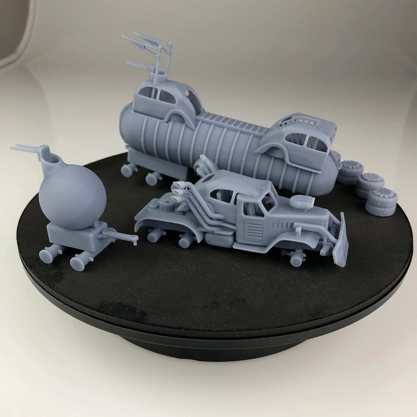 Mad Max FURIOSA truck "The War Rig Imperator"
