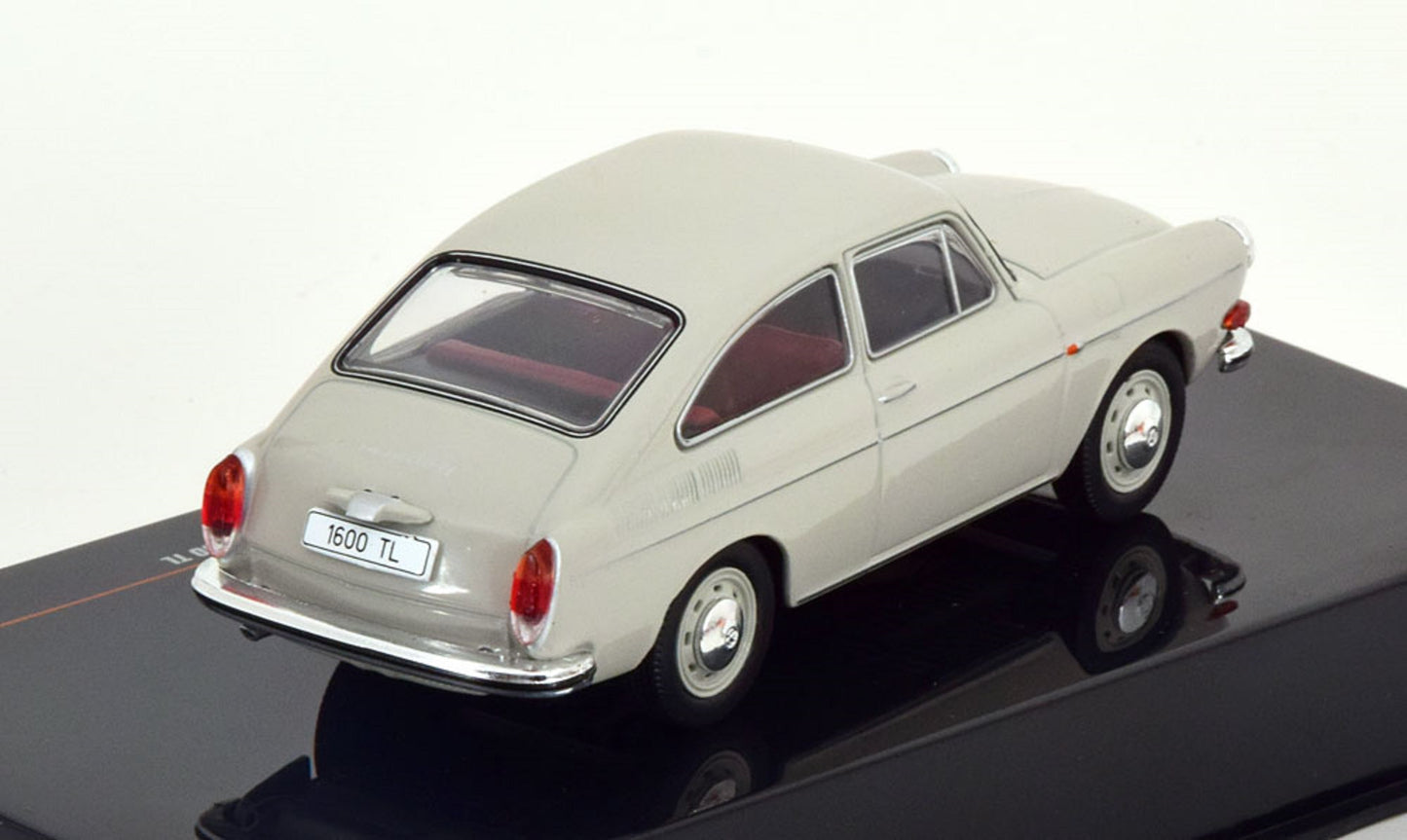 Ixo 1:43 VW 1600 TL 1969 Grey (CLC503N.22)