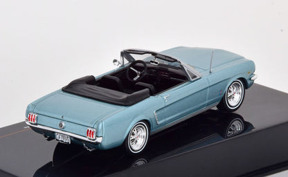 Ixo 1:43 Ford Mustang Convertible 1965 Light Blue Metallic (CLC506)