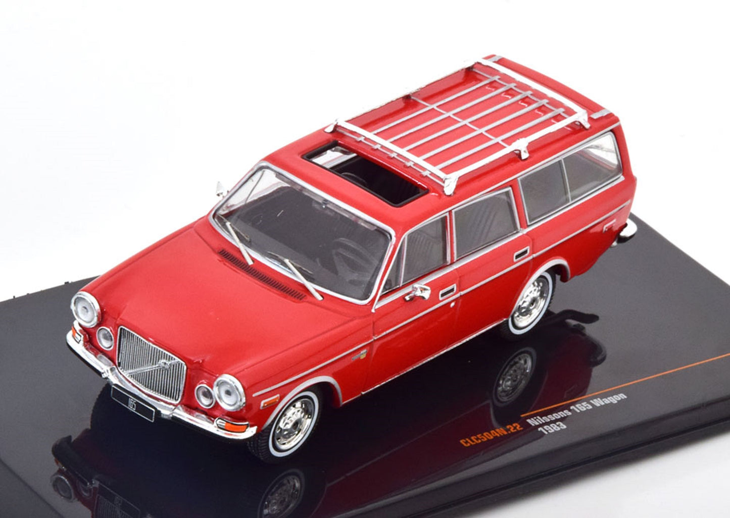 Ixo 1:43 Volvo 165 Estate 1983 Red (CLC504)