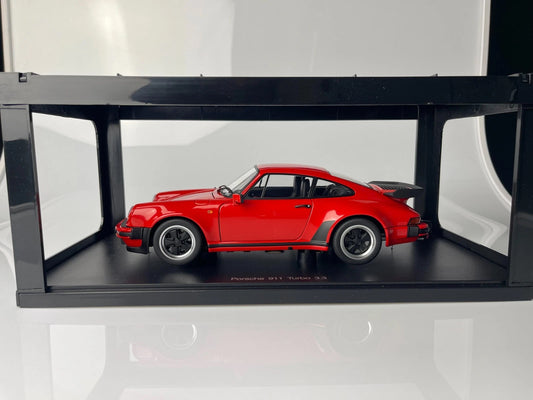 AUTOart 1:18 Porsche 911 (930) Turbo 3.3 (77982)
