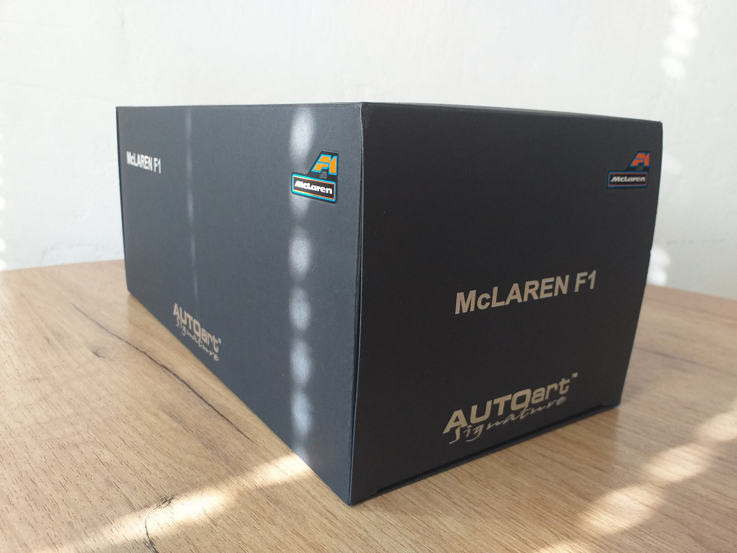 AUTOart 1:18 McLaren F1 Short Tail Road Car Magnesium Silver (76001)