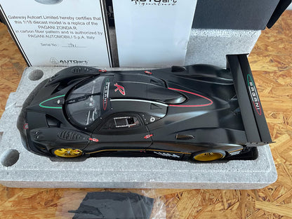 AUTOart 1:18 Pagani Zonda R Carbon Fiber (78261)