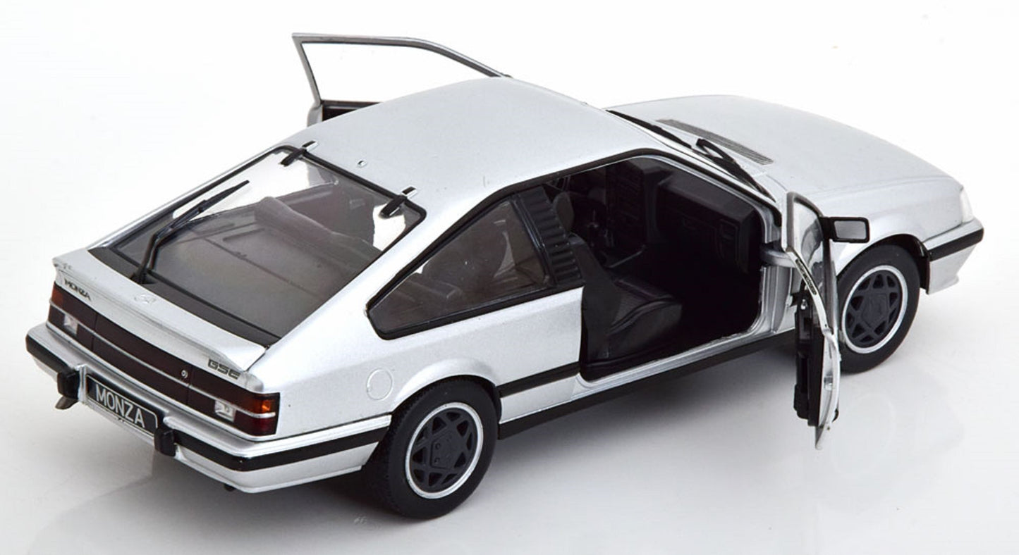 White Box 1:24 Opel Monza A2 GSE Silver (WB124156-O)