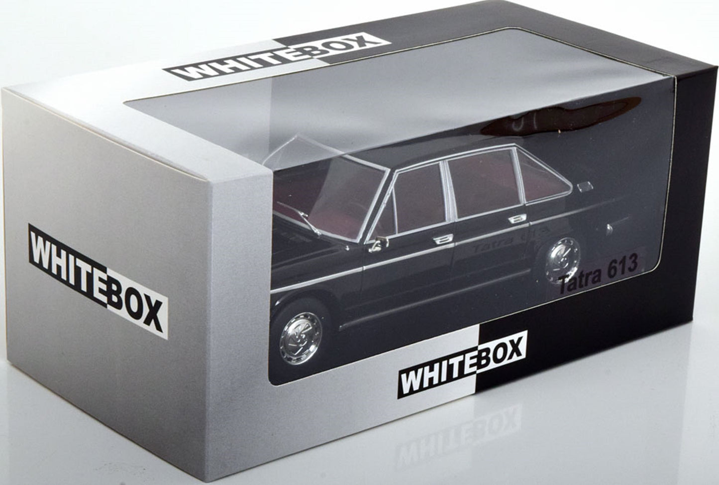 White Box 1:24 Tatra 613 Black (WB124166)