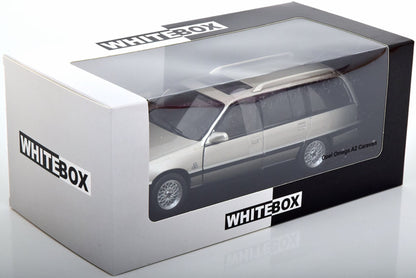 White Box 1:24 Opel Omega A2 Caravan greymetallic (WB124165-O)