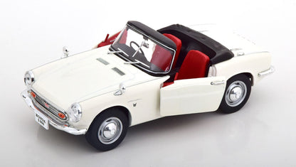 White Box 1:24 Honda S800 White (124184)